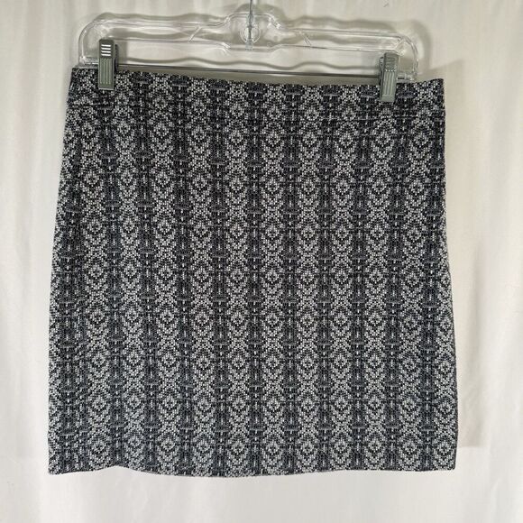 J. Crew Dresses & Skirts - J Crew Mini Skirt Women's 4 Blue WHite Knit Zip Back Lined Cotton Blend